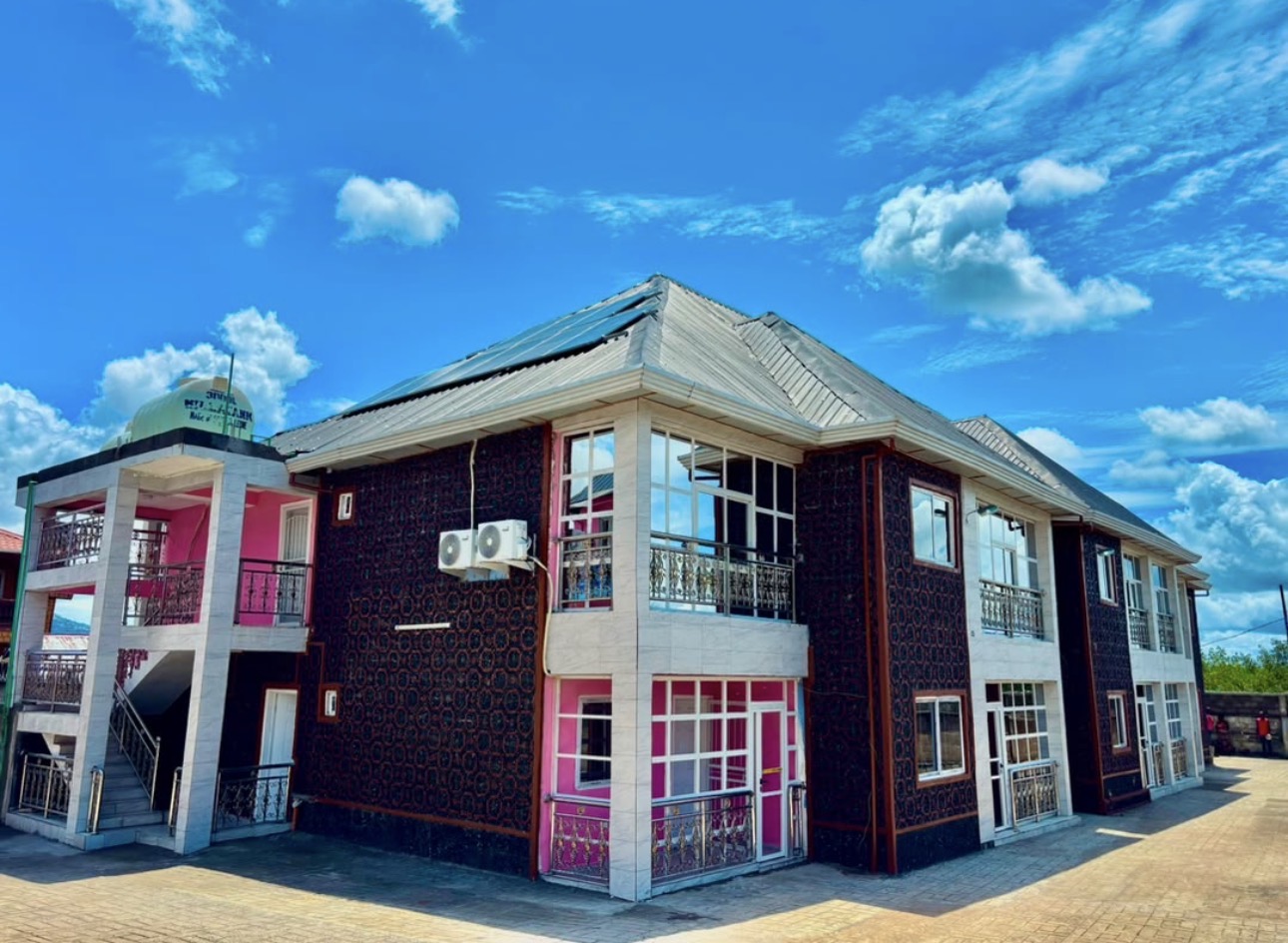 J&F Prestige Suites Exterior